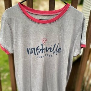 Woman’s Nashville T-Shirt XL